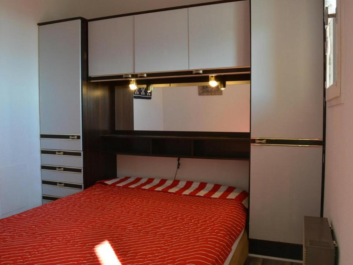 Appartement 2P Avec Piscine, Tennis Et Parking A Saint Pierre La Mer - Fr-1-229D-419 Екстериор снимка